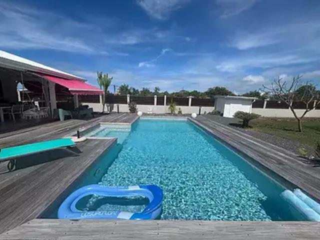 Maison location à Guadeloupe