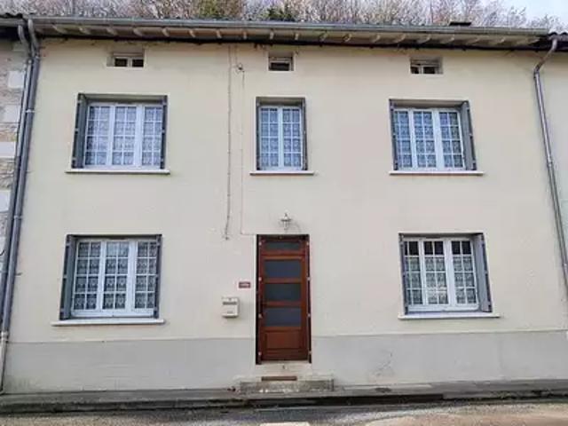 Maison vente à Nontron, Saint-front-la-rivière