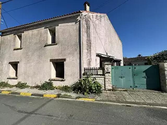 Maison vente à Saint-froult