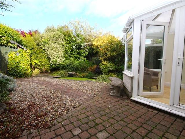 House to rent in Cabinteely Close, Cornelscourt