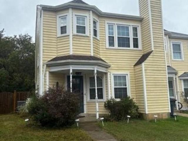 House for sale in California, Maryland
