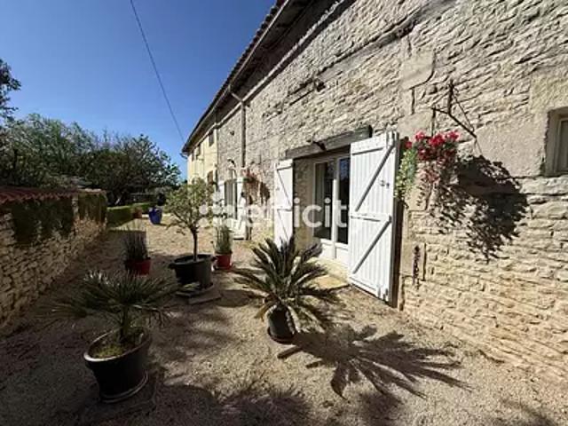 Maison vente à Montmorillon, Saint-gaudent