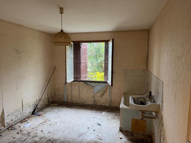 Maison vente à Nîmes, Saint-geniès-de-comolas