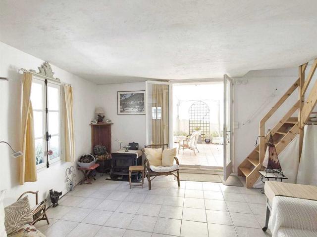 Maison vente à Béziers, Saint-geniès-de-fontedit