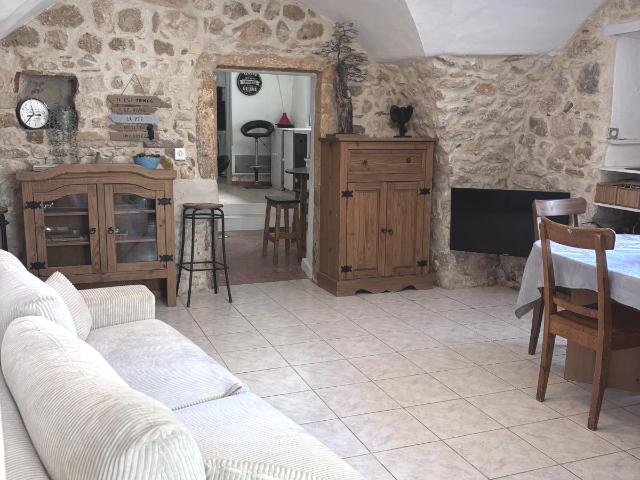 Maison vente à Nîmes, Saint-geniès-de-malgoirès
