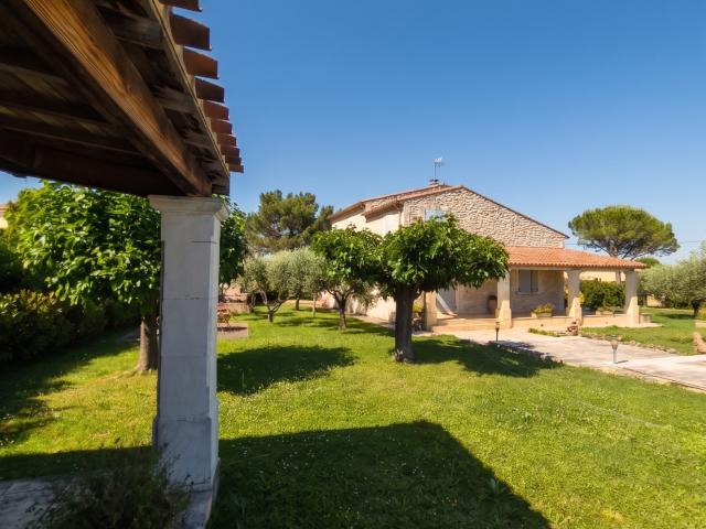 Maison vente à Nîmes, Saint-geniès-de-malgoirès