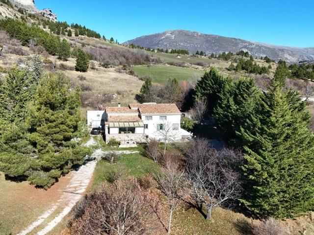 Maison vente à Forcalquier, Saint-geniez