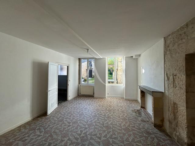 Maison location à Jonzac, Saint-genis-de-saintonge