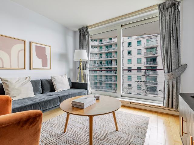 Apartment for rent in Vauxhall, Cat Hill