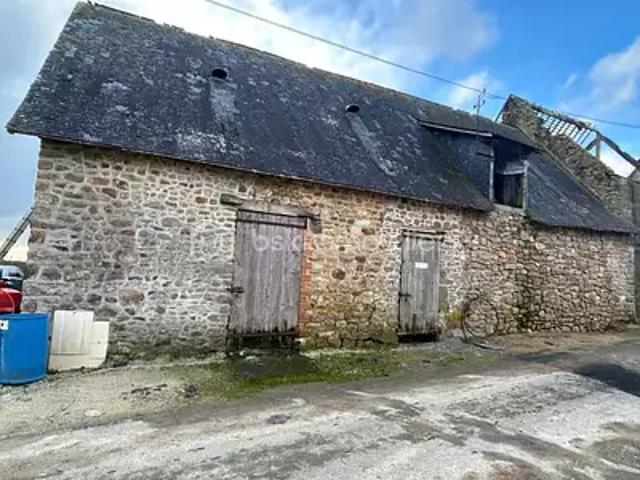 Maison vente à Saint-Georges-Buttavent, Mayenne
