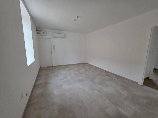 Appartement location à Les Vernailles, Saint-Georges-de-Reneins