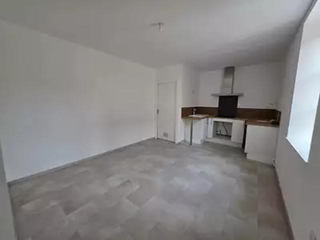 Appartement location à Les Granges, Saint-Georges-de-Reneins