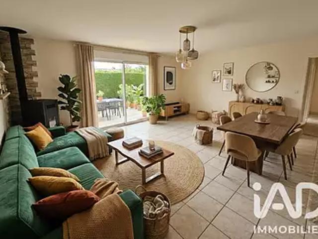 Maison vente à Saintes, Saint-georges-des-coteaux