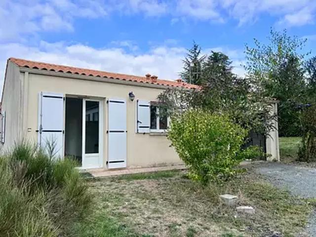Maison location à Les Moulins de Saint-Georges, Saint-Georges-des-Coteaux