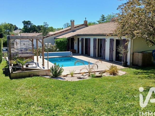 Maison vente à Saintes, Saint-georges-des-coteaux