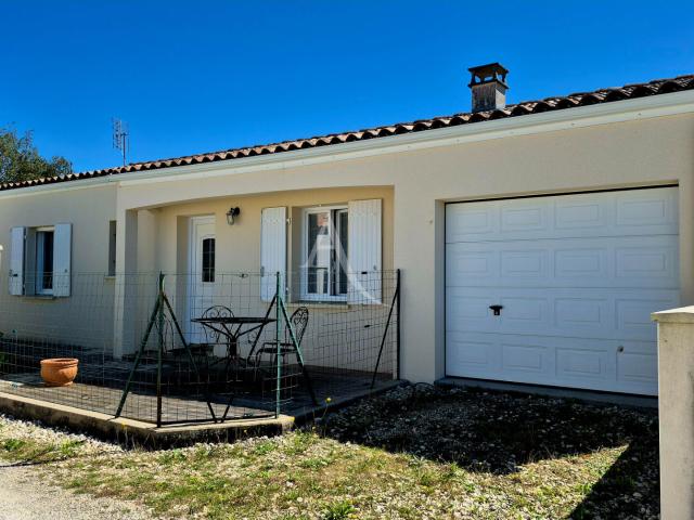 Maison vente à Saintes, Saint-georges-des-coteaux