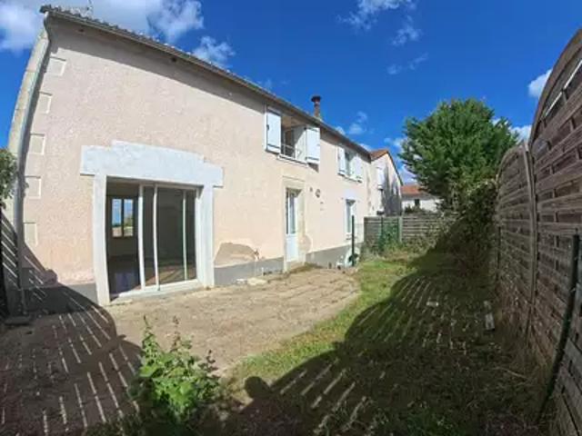 Maison location à Saint-Georges-lès-Baillargeaux, Vienne