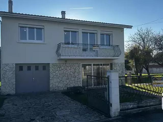 Maison vente à Jonzac, Saint-germain-de-lusignan