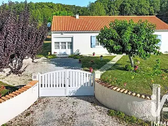 Maison vente à Jonzac, Saint-germain-de-lusignan