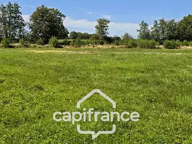 Terrain vente à Louhans-Châteaurenaud, Saint-germain-du-bois