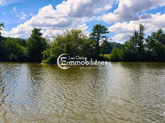 Terrain vente à Louhans-Châteaurenaud, Saint-germain-du-bois