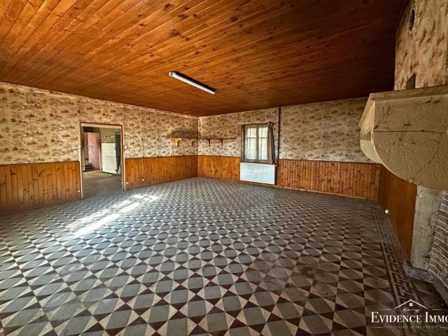 Maison vente à Saint-Germain-du-Plain, Saône-et-Loire