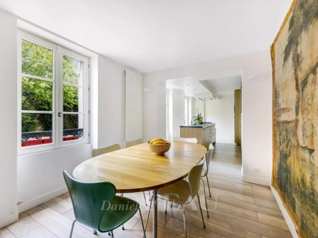 Maison vente à Saint-Germain-en-Laye, Saint-germain-en-laye