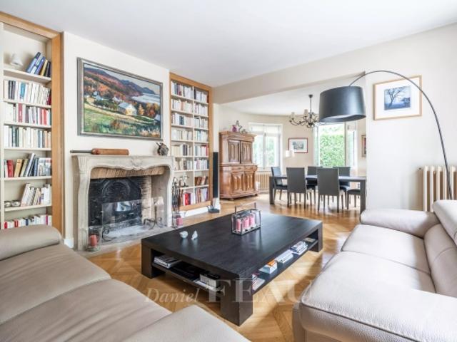 Maison vente à Saint-Germain-en-Laye, Saint-germain-en-laye