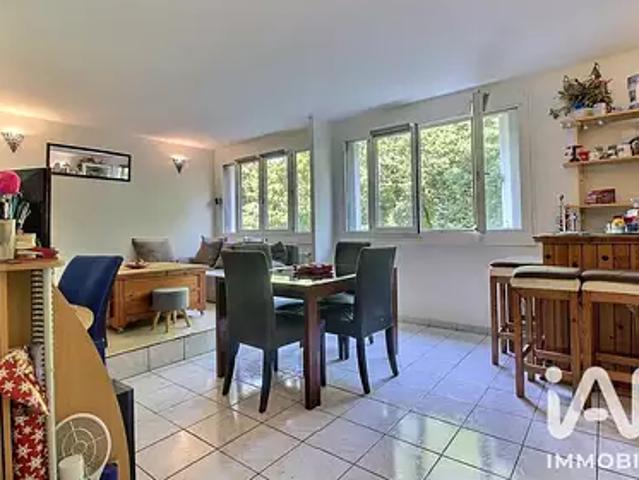 Appartement vente à Résidence Louis Babin, Saint-Germain-lès-Arpajon