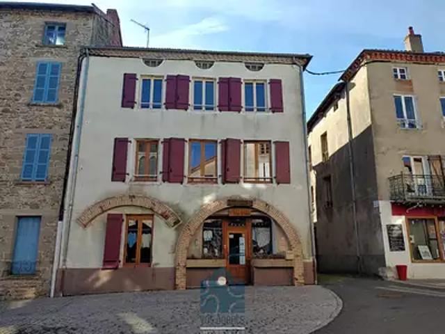 Maison vente à Fontaine Saint-Georges, Saint-Germain-l'Herm