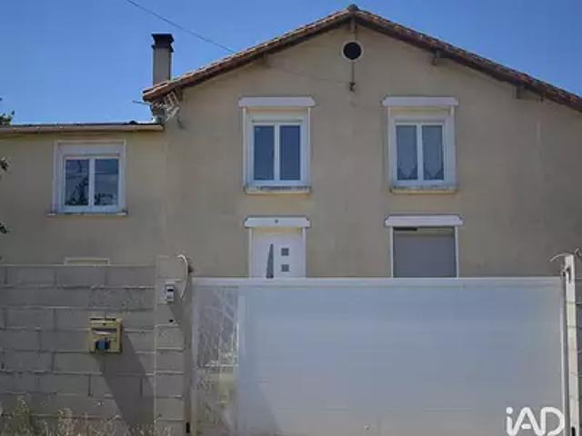Maison vente à Parthenay, Saint-germier