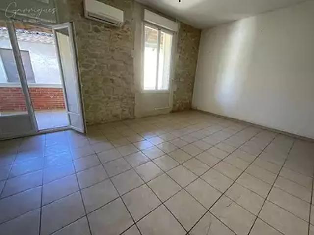 Appartement location à Saint-Gilles, Gard