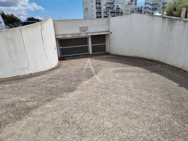 Garage vente à Les Sables-d'Olonne, Saint-gilles-croix-de-vie