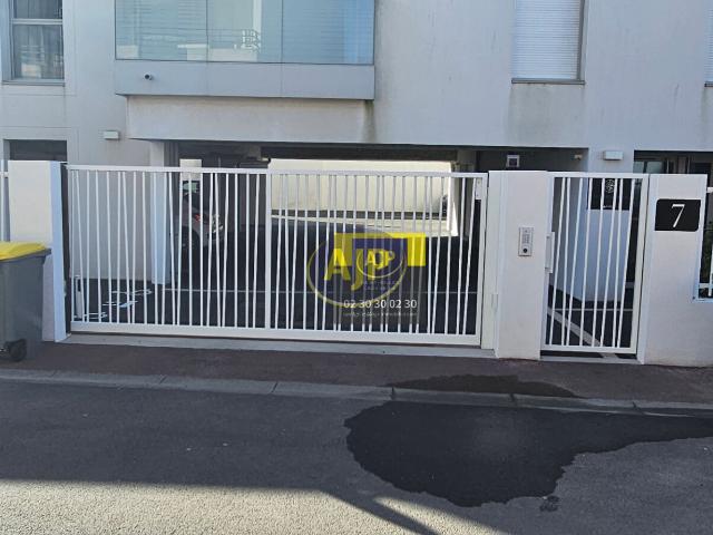 Garage vente à Les Sables-d'Olonne, Saint-gilles-croix-de-vie