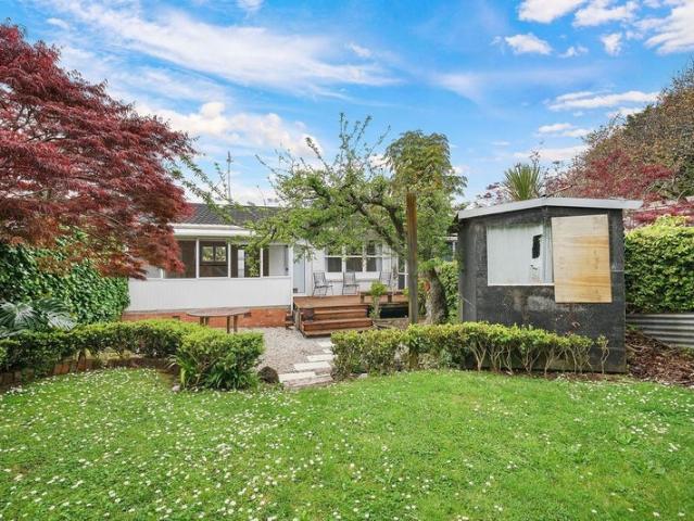 Apartment for rent in Saint Johns, Ōrākei