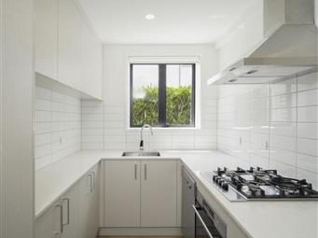 Apartment for rent in Saint Heliers, Ōrākei