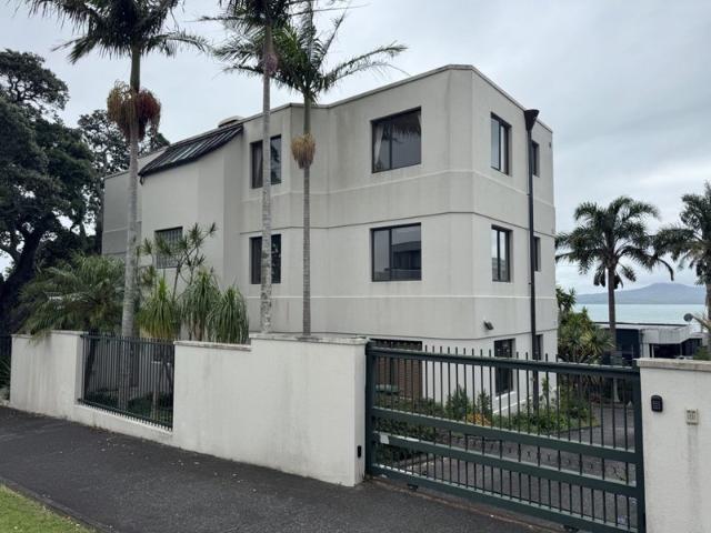 Apartment for rent in Saint Heliers, Ōrākei