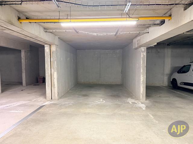 Garage vente à Nantes, Saint-herblain