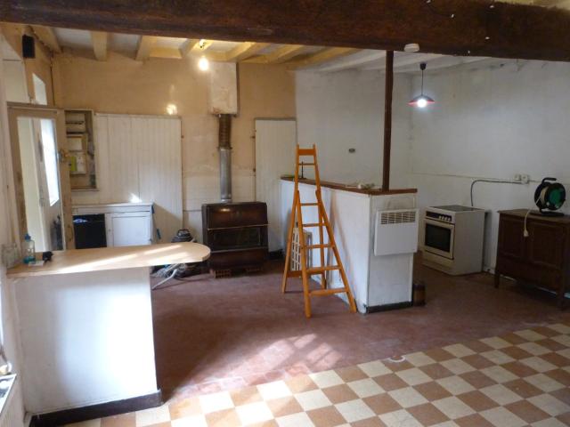 Maison vente à Vierzon, Saint-hilaire-de-court