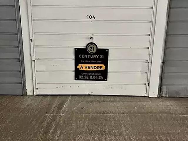 Garage vente à Les Sables-d'Olonne, Saint-hilaire-de-riez