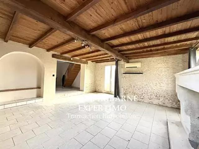 Maison vente à Saint-Jean-d'Angély, Saint-hilaire-de-villefranche