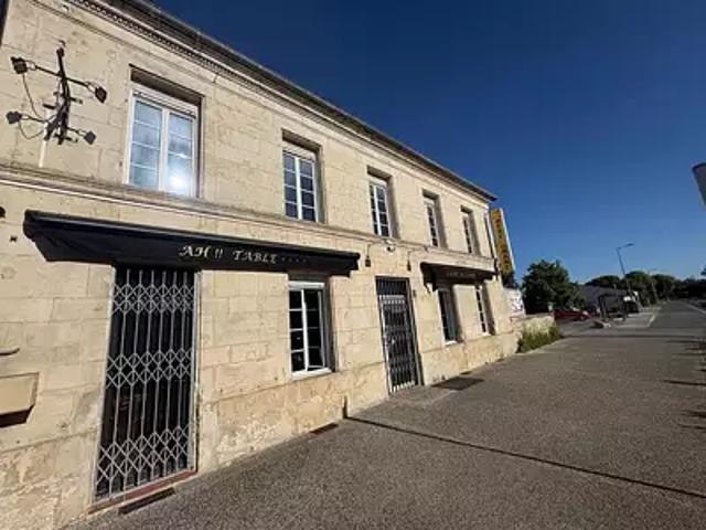 Maison vente à Saint-Jean-d'Angély, Saint-hilaire-de-villefranche
