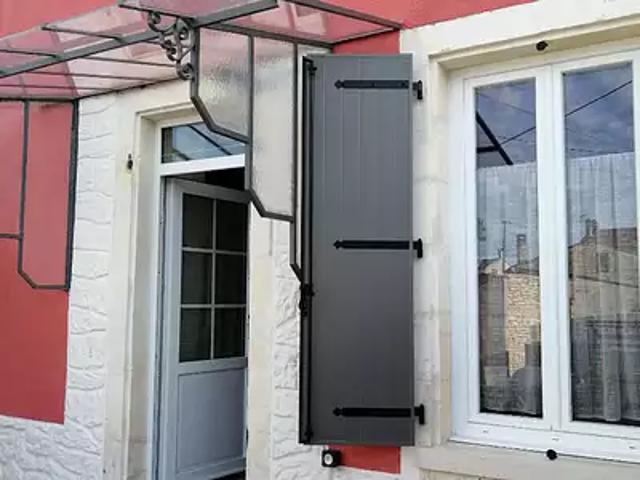 Maison location à Le Pitonneau, Saint-Hilaire-de-Villefranche