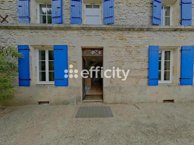 Maison vente à Saint-Jean-d'Angély, Nouvelle-Aquitaine