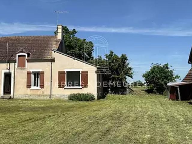 Maison vente à Saint-Amand-Montrond, Saint-hilaire-en-lignières