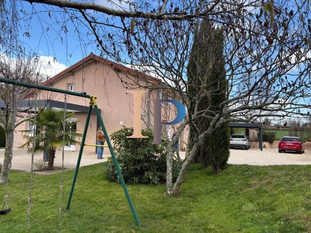 Maison vente à Roanne, Saint-hilaire-sous-charlieu
