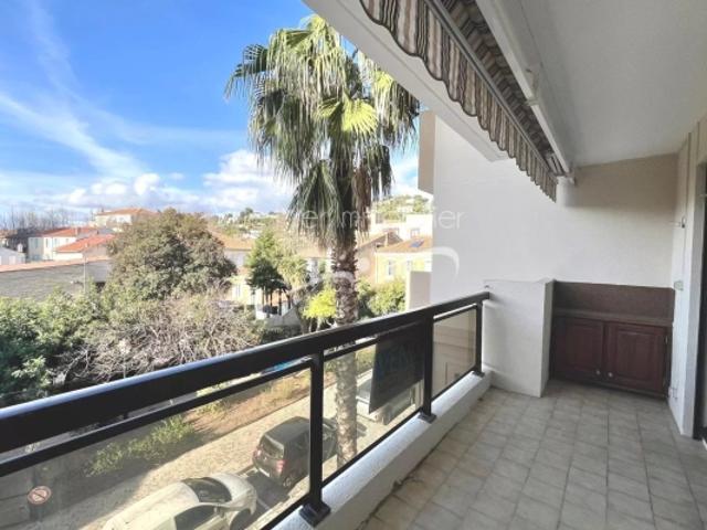 Appartement vente à Arrondissement de Toulon, Le Lavandou