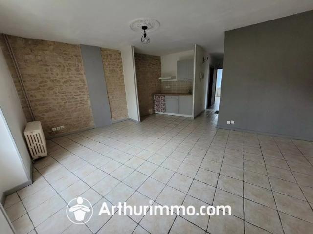 Appartement vente à Saint-Jean-d'Angély, Saint-jean-d'angély