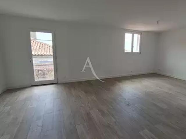 Appartement vente à Saint-Jean-d'Angély, Saint-jean-d'angély