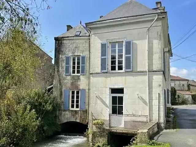 Maison vente à Saint-Jean-d'Angély, Saint-jean-d'angély